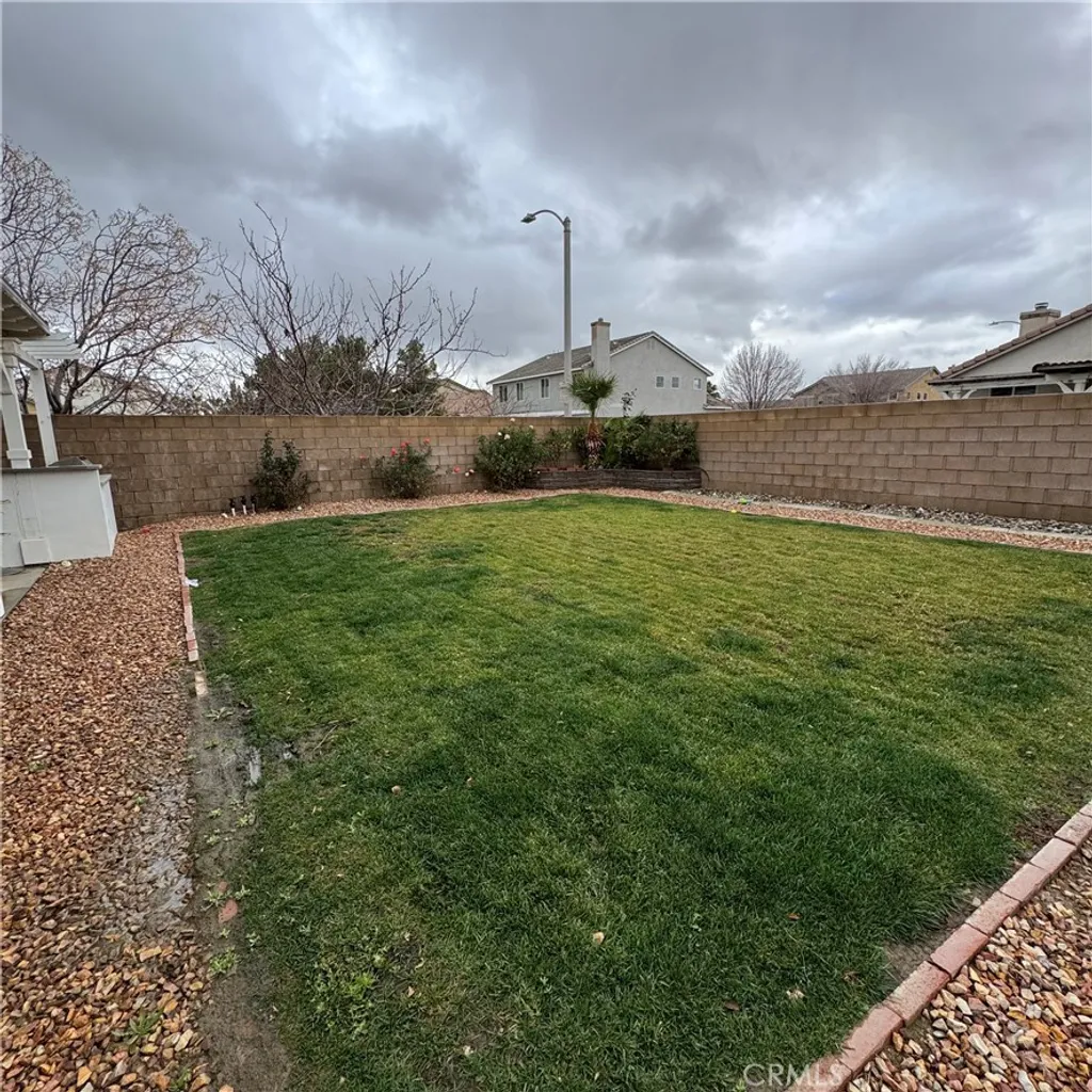 Additional image 12 of 44528 Camolin Lane, Lancaster, CA 93534