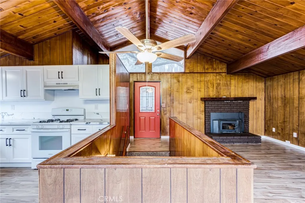 Additional image 8 of 389 Dorn Drive, Crestline, CA 92325