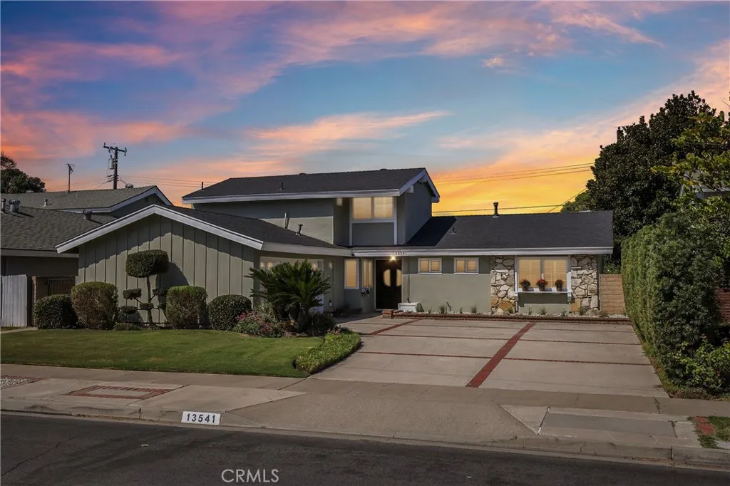 Additional image 60 of 13541 Dean St, Tustin, CA 92780