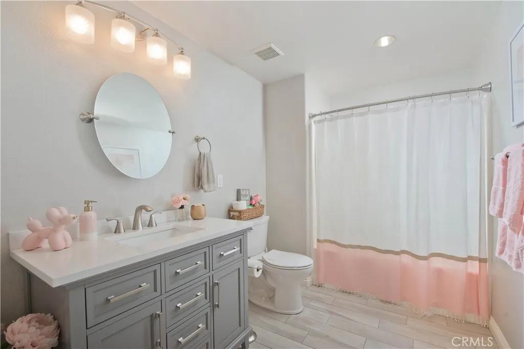 Additional image 18 of 16479 W Nicklaus Dr Unit 124, Sylmar, CA 91342