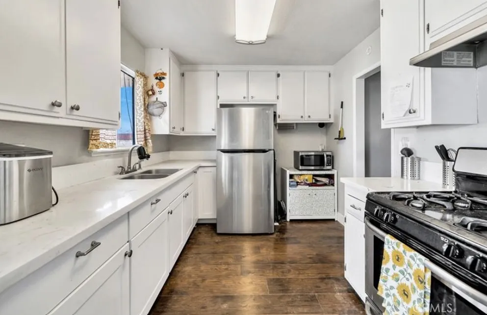 Additional image 32 of 1725 De Anza St, Barstow, CA 92311