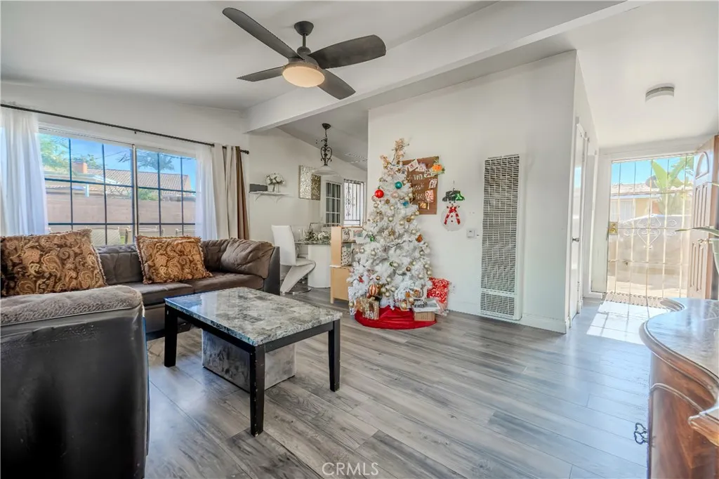 Additional image 3 of 513 Nottingham Avenue, Santa Ana, CA 92703