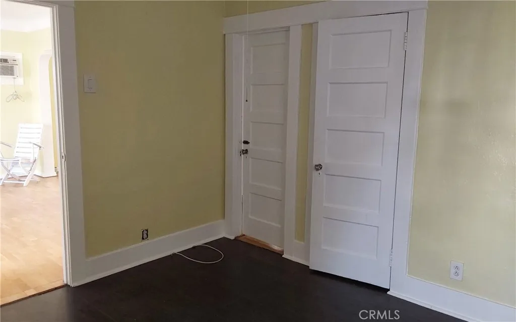 Additional image 38 of 824 W 74th St, Los Angeles, CA 90044