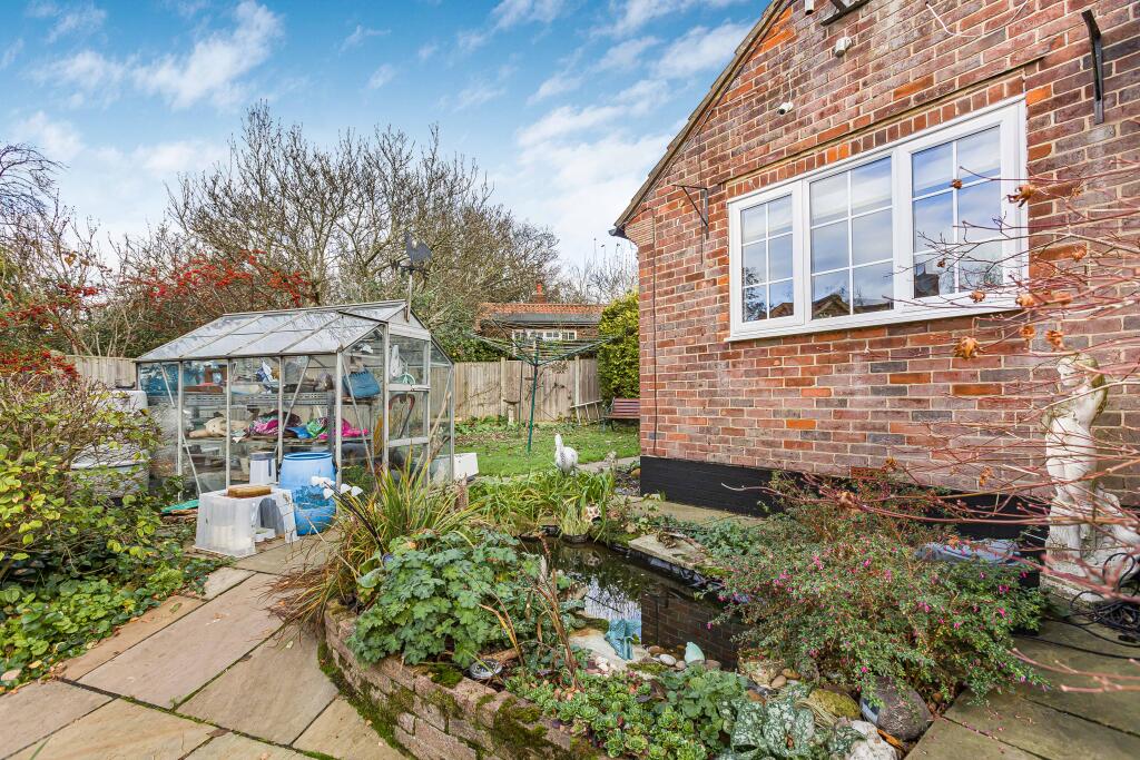 Additional image 20 of Elm Gardens, Welwyn Garden City, Hertfordshire, AL8