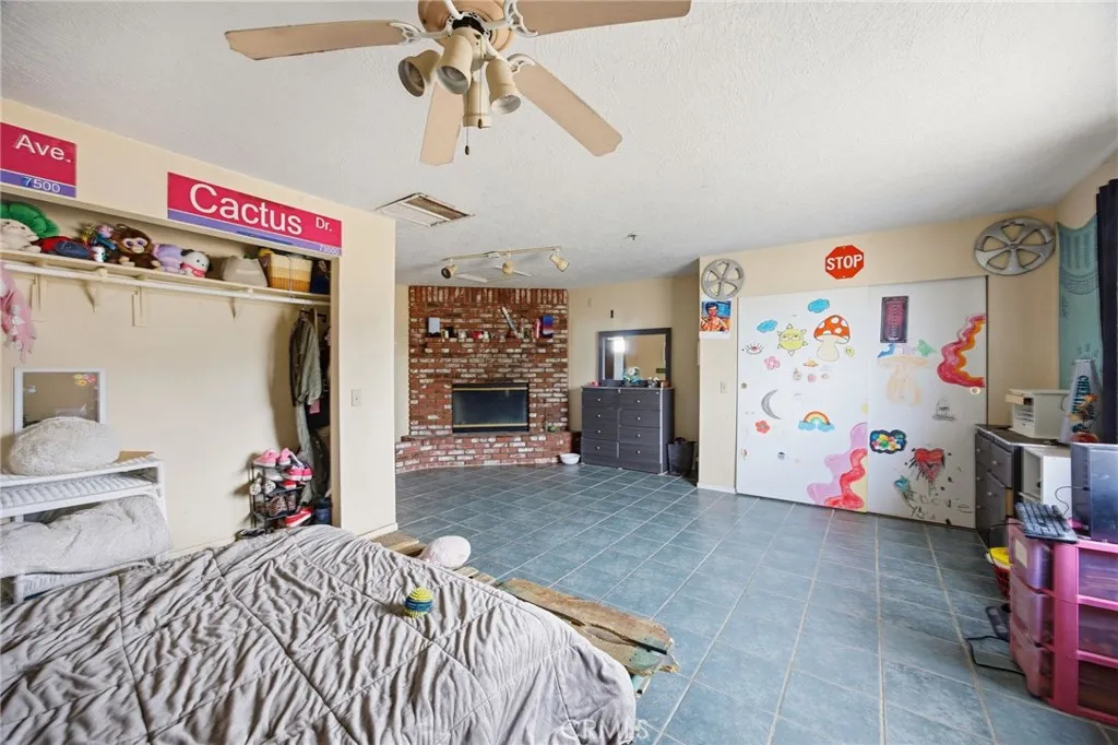 Additional image 17 of 7725 Sahara Ave, 29 Palms, CA 92277