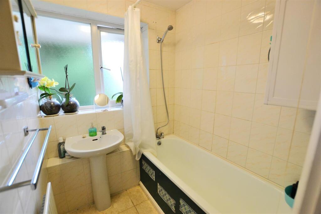 Additional image 16 of Breaks Road, Hatfield