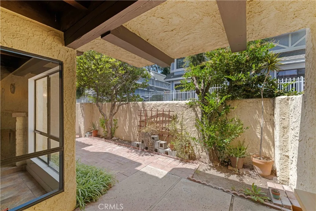 Additional image 3 of 10126 Reseda Boulevard Unit 121, Northridge, CA 91324