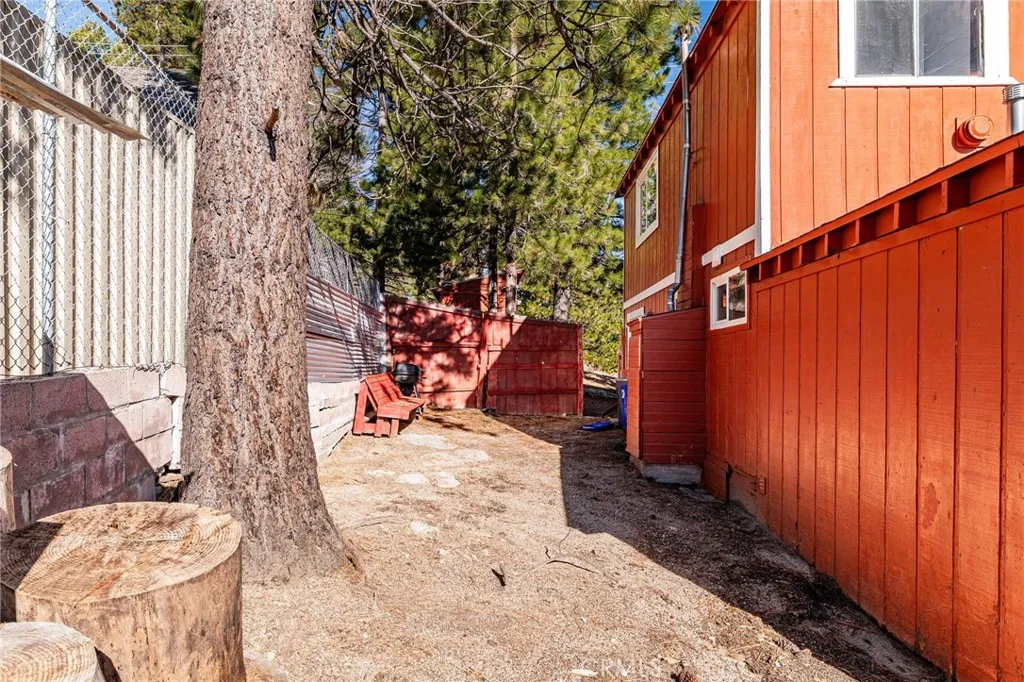 Additional image 74 of 2442 Hunsaker Dr, Running Springs, CA 92382