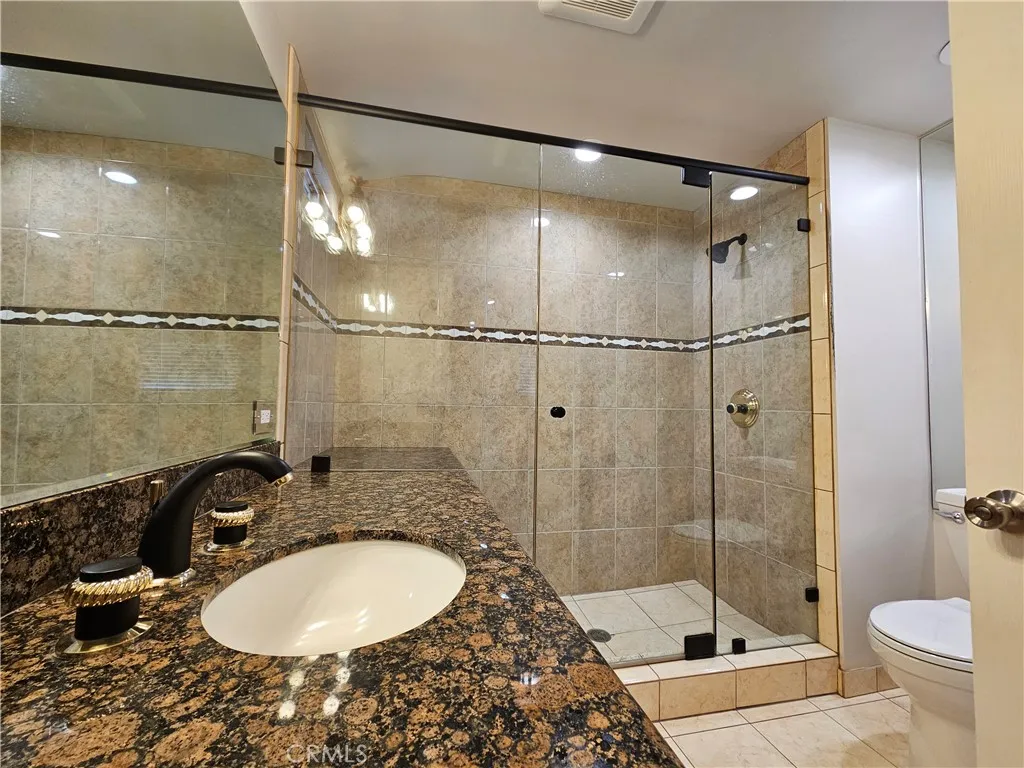 Additional image 76 of 17530 Tuba Street, Northridge, CA 91325