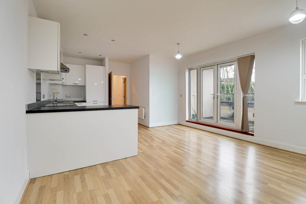 Additional image 11 of The Uplands, Bricket Wood, St. Albans, AL2