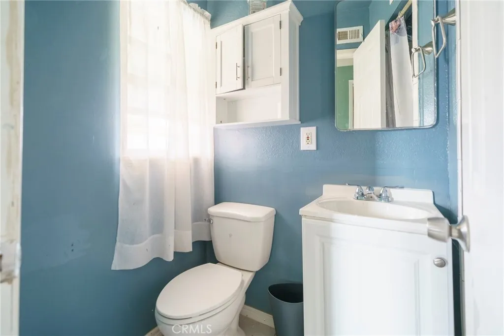 Additional image 21 of 423 Landsford Street, Lancaster, CA 93535