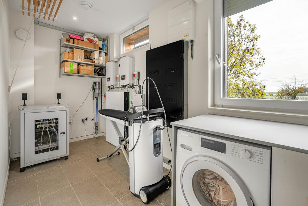 Additional image 17 of Kennel Lane, Kinsbourne Green, Harpenden, AL5