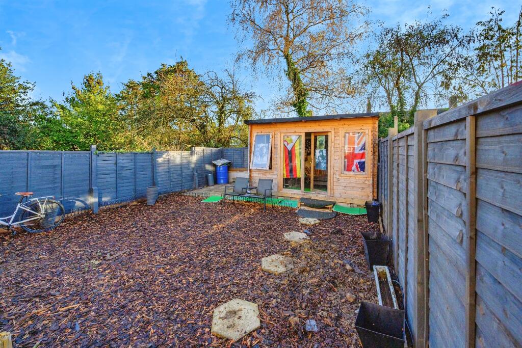 Additional image 11 of Woods Avenue, Hatfield