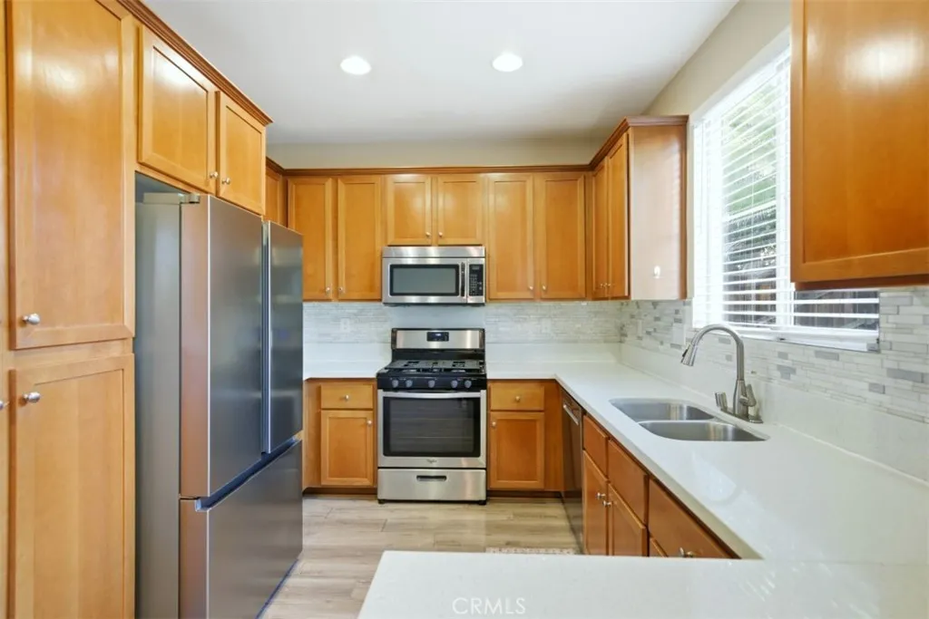 Additional image 17 of 27114 Dolostone Way, Moreno Valley, CA 92555