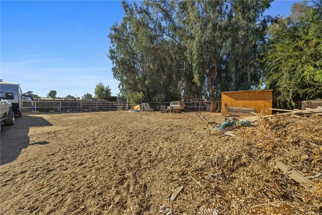 Additional image 104 of 2105 Jason St, Bakersfield, CA 93312