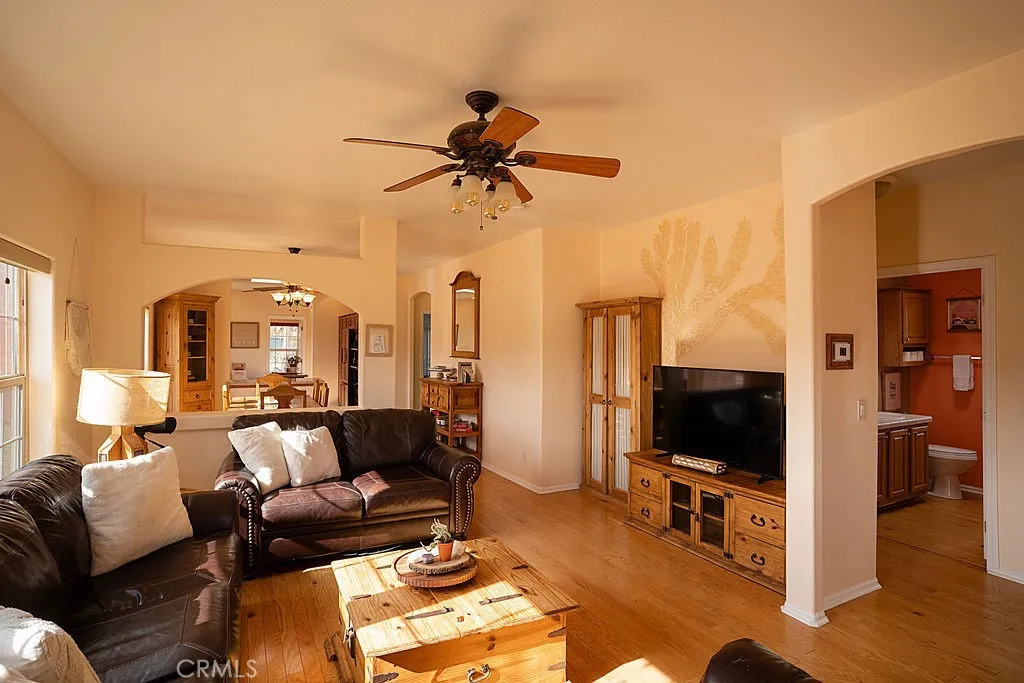 Additional image 51 of 2995 Ox Yoke Rd, Pioneertown, CA 92268