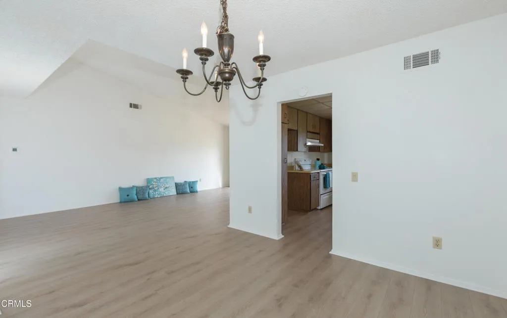 Additional image 23 of 24108 Village 24 Vlg, Camarillo, CA 93012