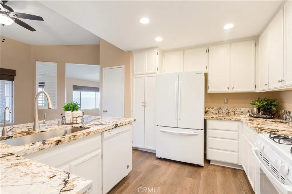 Additional image 4 of 40624 Corte Albara, Murrieta, CA 92562