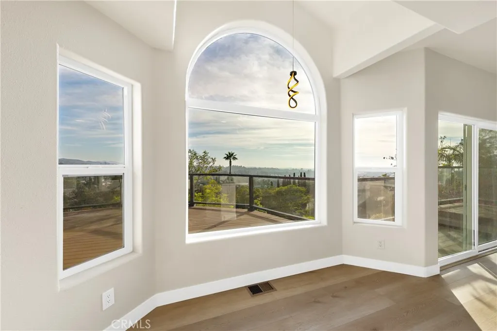 Additional image 5 of 1522 Maxwell Lane, Vista, CA 92084