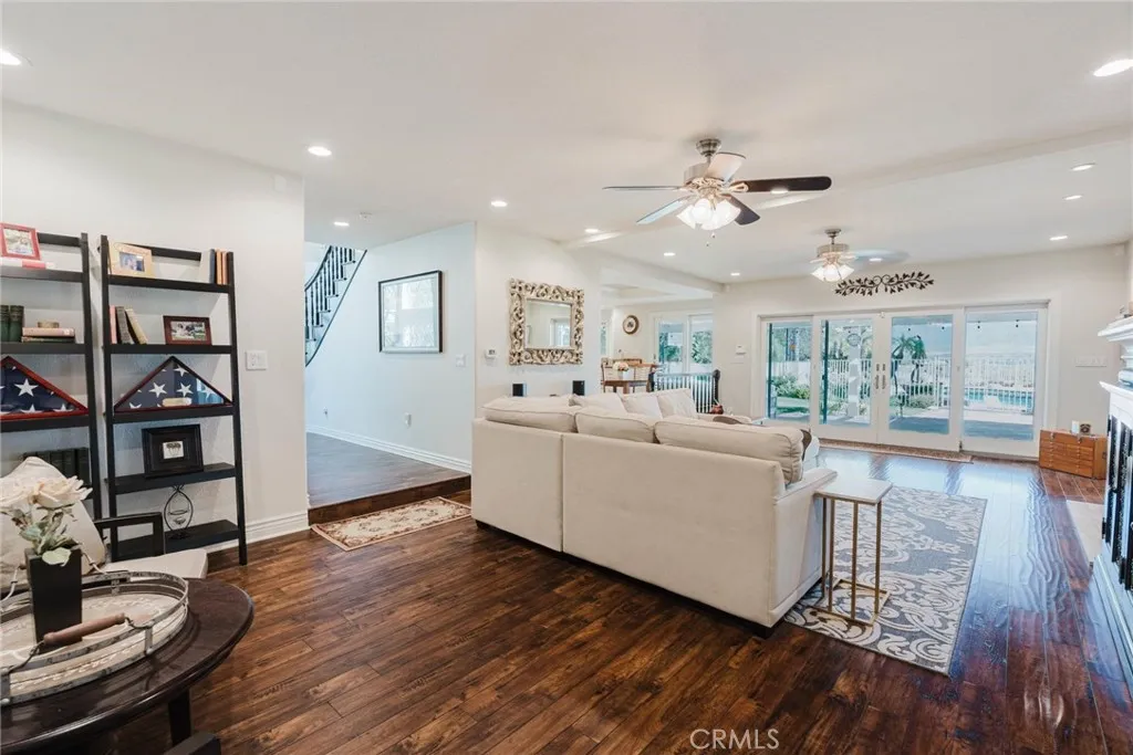 Additional image 93 of 27550 Alta Knoll Dr, Saugus, CA 91350