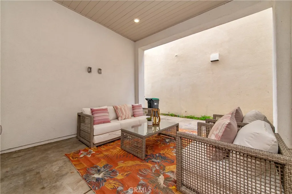 Additional image 44 of 158 Scale, Irvine, CA 92618