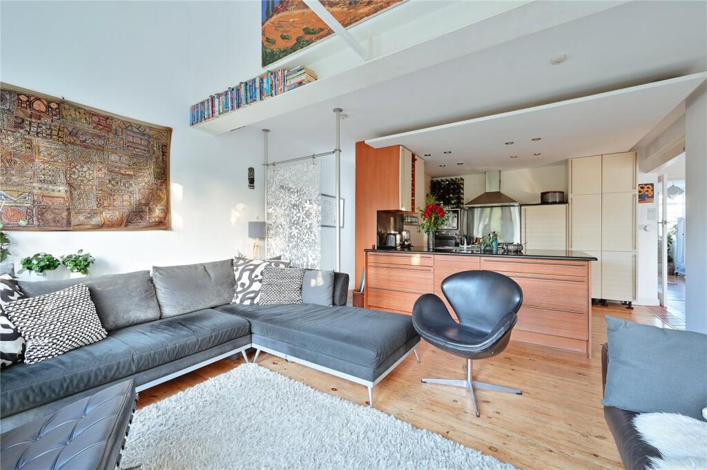 Additional image 23 of Oakwood Drive, St. Albans, Hertfordshire