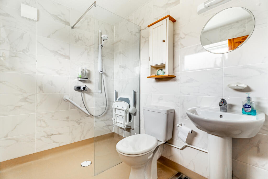 Additional image 10 of Richmond Walk, St. Albans, Hertfordshire, AL4