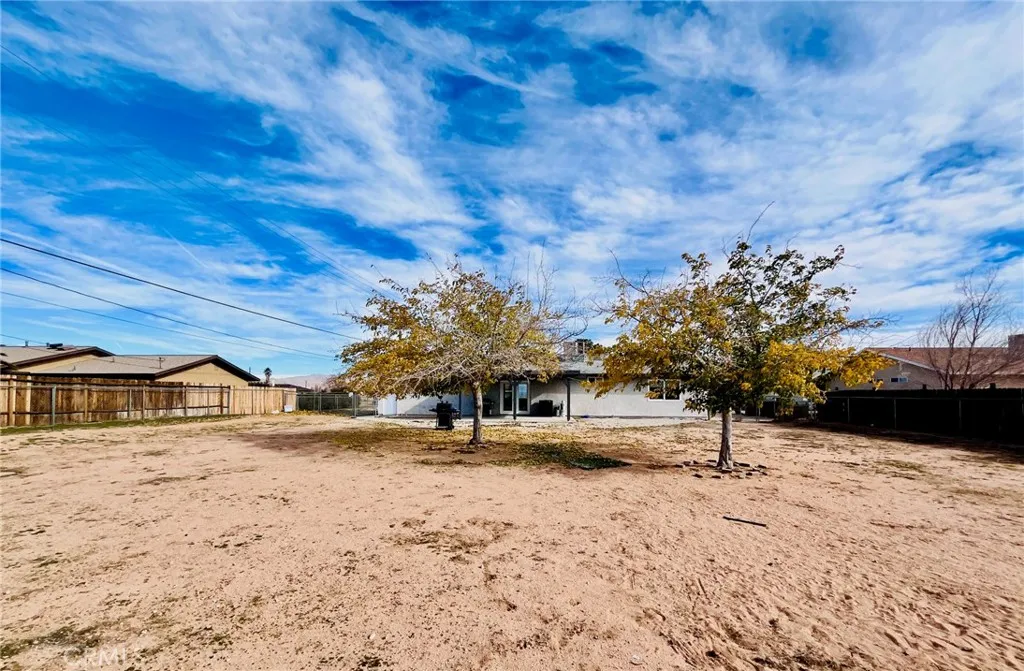 Additional image 31 of 11092 Saratoga Rd, Apple Valley, CA 92308