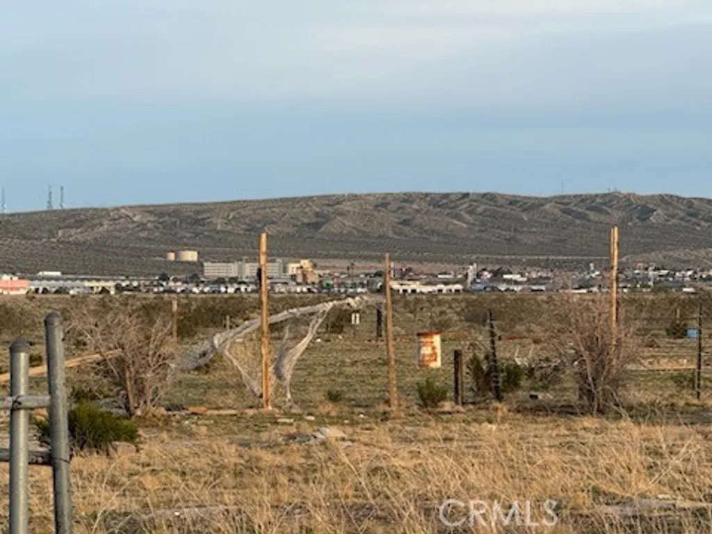 Additional image 4 of 2503 Gerrymander Road, Barstow, CA 92311