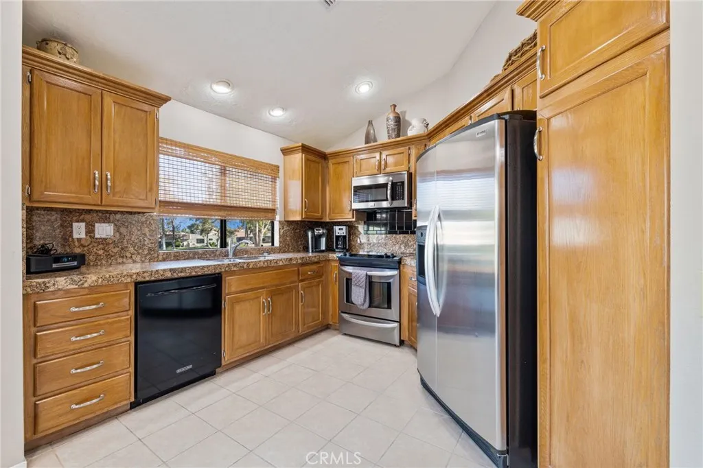 Additional image 16 of 41400 Kansas Street, Palm Desert, CA 92211