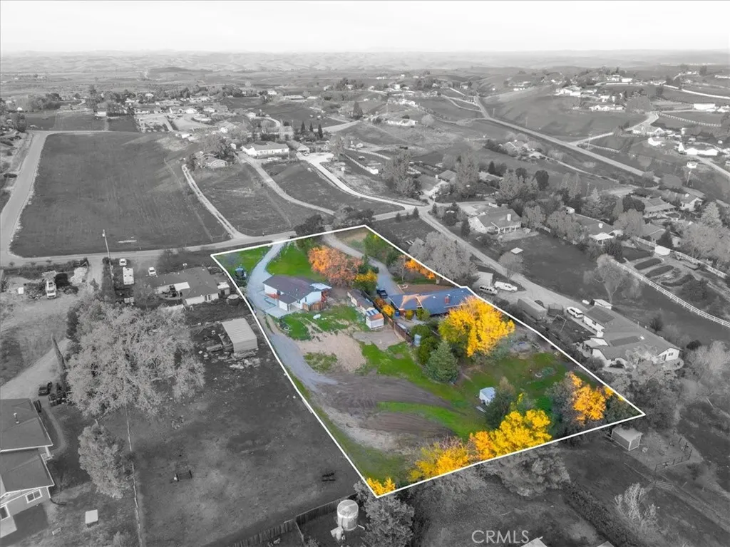 Additional image 100 of 5558 Prancing Deer Pl, Paso Robles, CA 93446