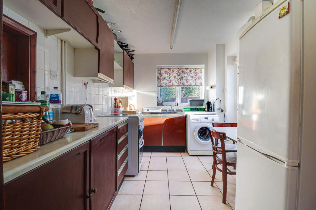 Additional image 3 of Cranbourne Drive, Harpenden, AL5