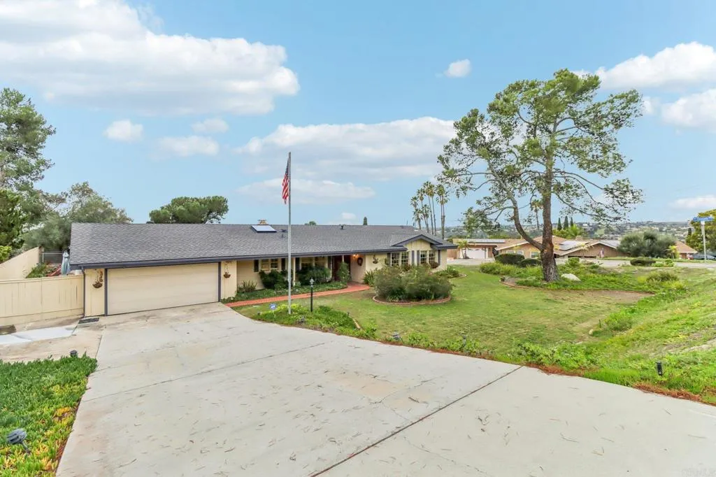 Additional image 3 of 240 Camino Del Cerro Grande, Bonita, CA 91902