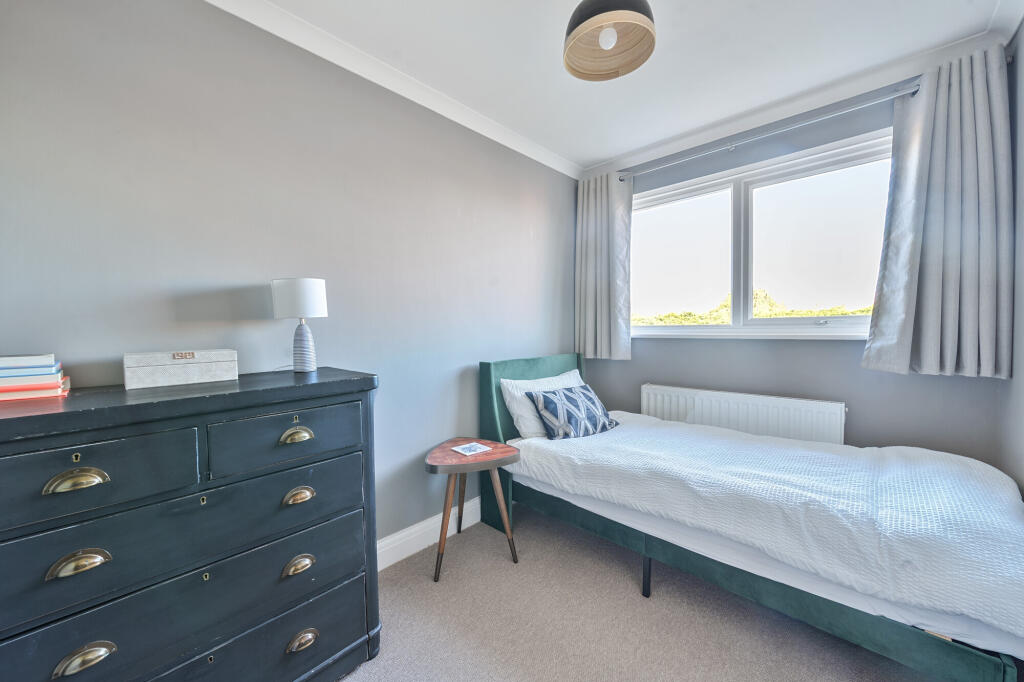 Additional image 19 of Carpenders Close, Harpenden, AL5