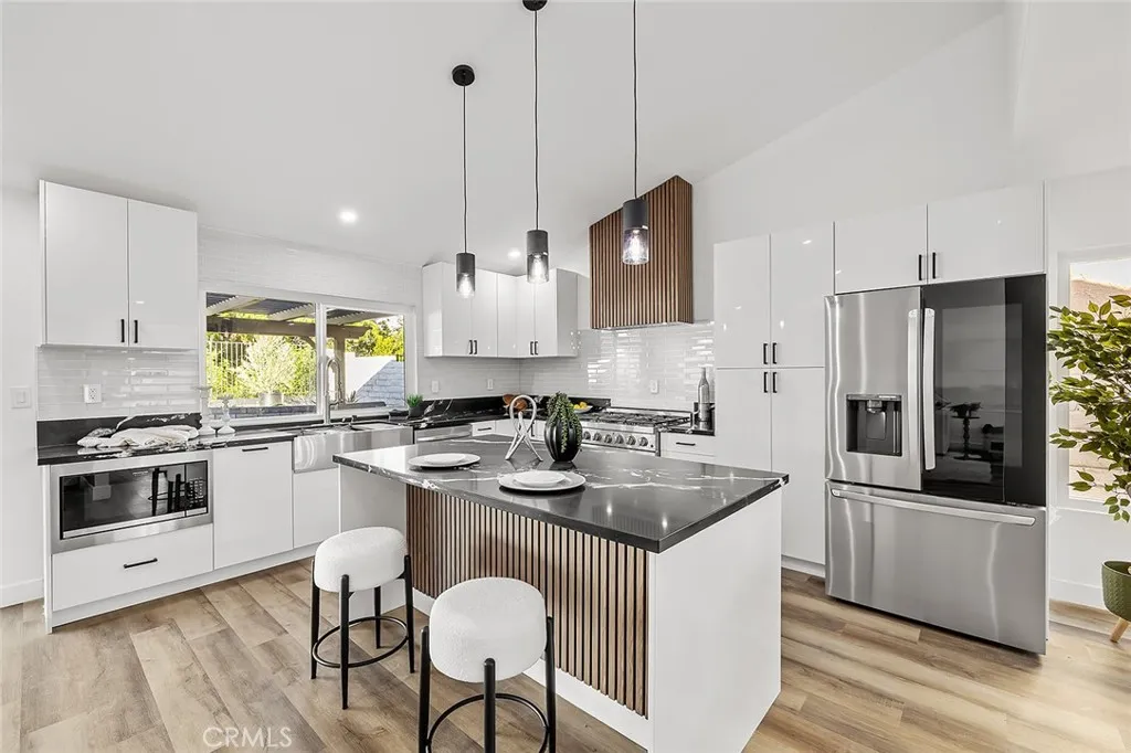 Additional image 16 of 205 Cedar Heights Dr, Thousand Oaks, CA 91360