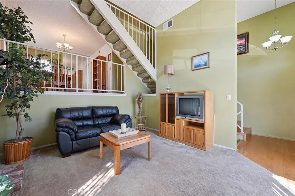 Additional image 23 of 14325 Foothill Boulevard Unit 34, Sylmar, CA 91342
