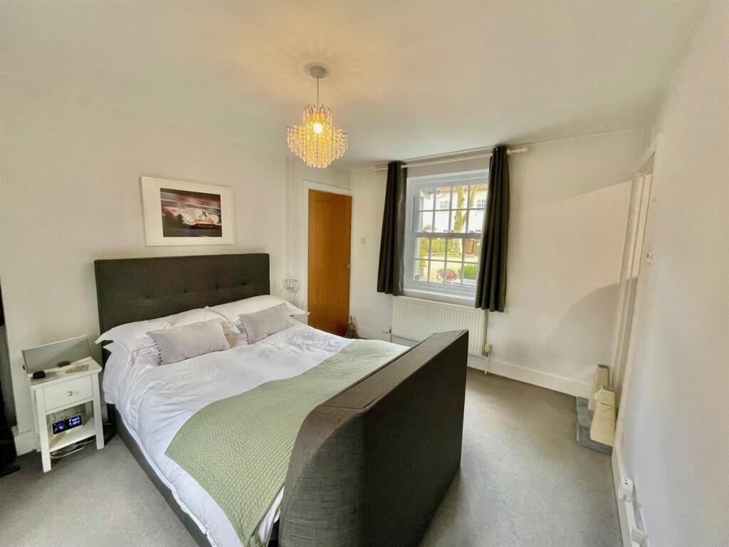 Additional image 12 of West End Lane, Essendon, Hatfield