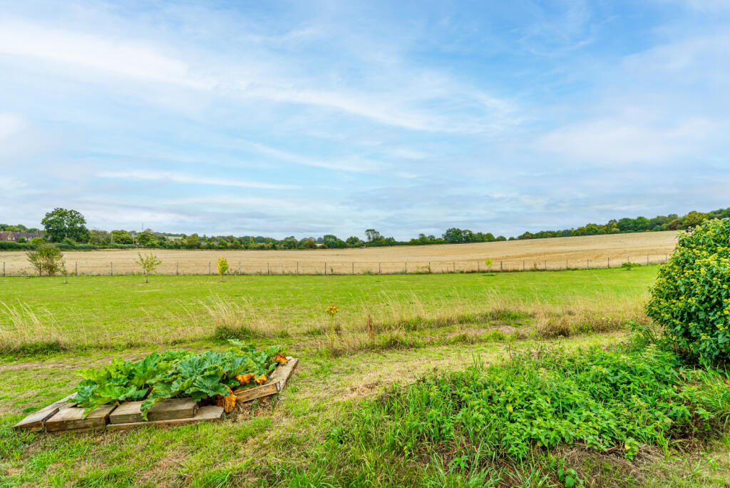 Additional image 20 of Gibbons Close, Sandridge, St. Albans, Hertfordshire, AL4