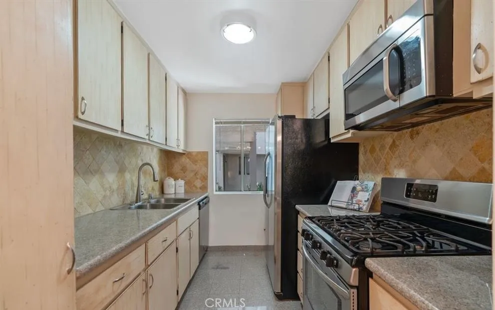 Additional image 14 of 20134 Leadwell Street Unit 159, Winnetka, CA 91306