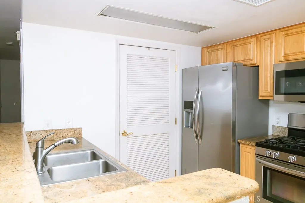 Additional image 14 of 150 N River Circle Unit 105, Oceanside, CA 92057