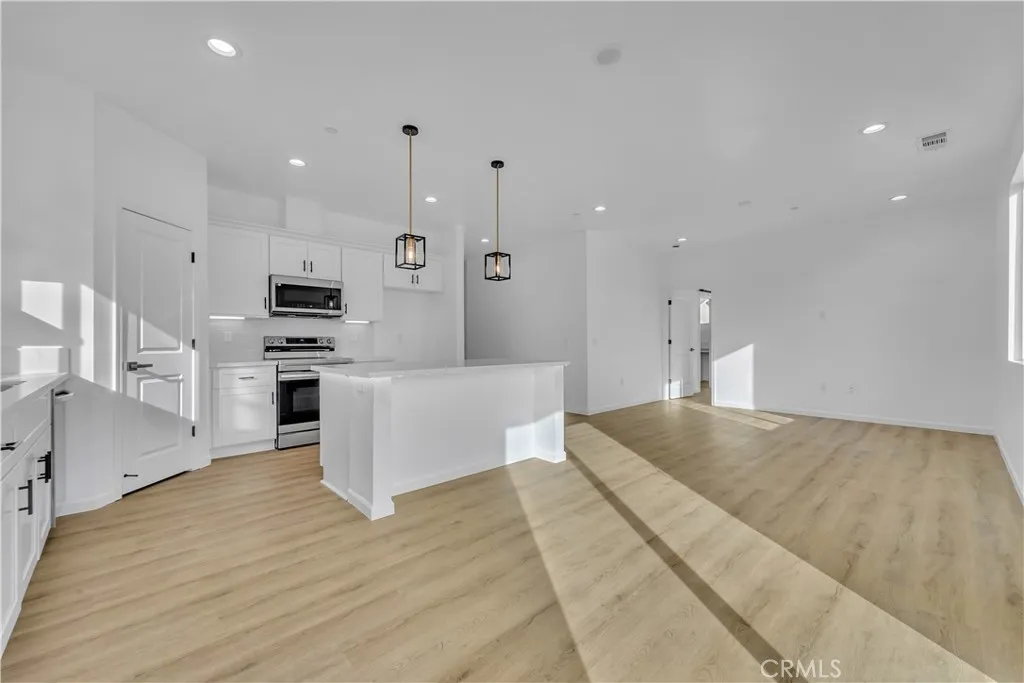 Additional image 70 of 9224 Holly Avenue, California City, CA 93505