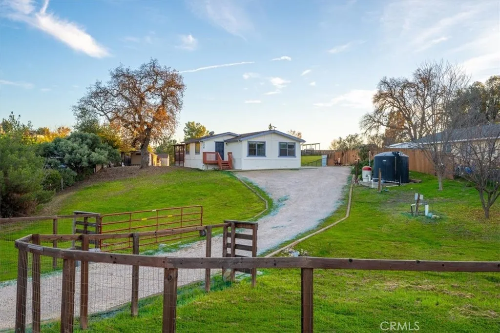 Additional image 3 of 5558 Prancing Deer Pl, Paso Robles, CA 93446