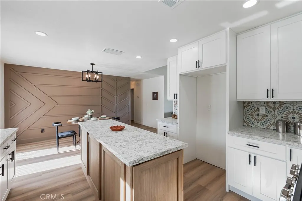 Additional image 52 of 12850 Lakota Rd, Apple Valley, CA 92308