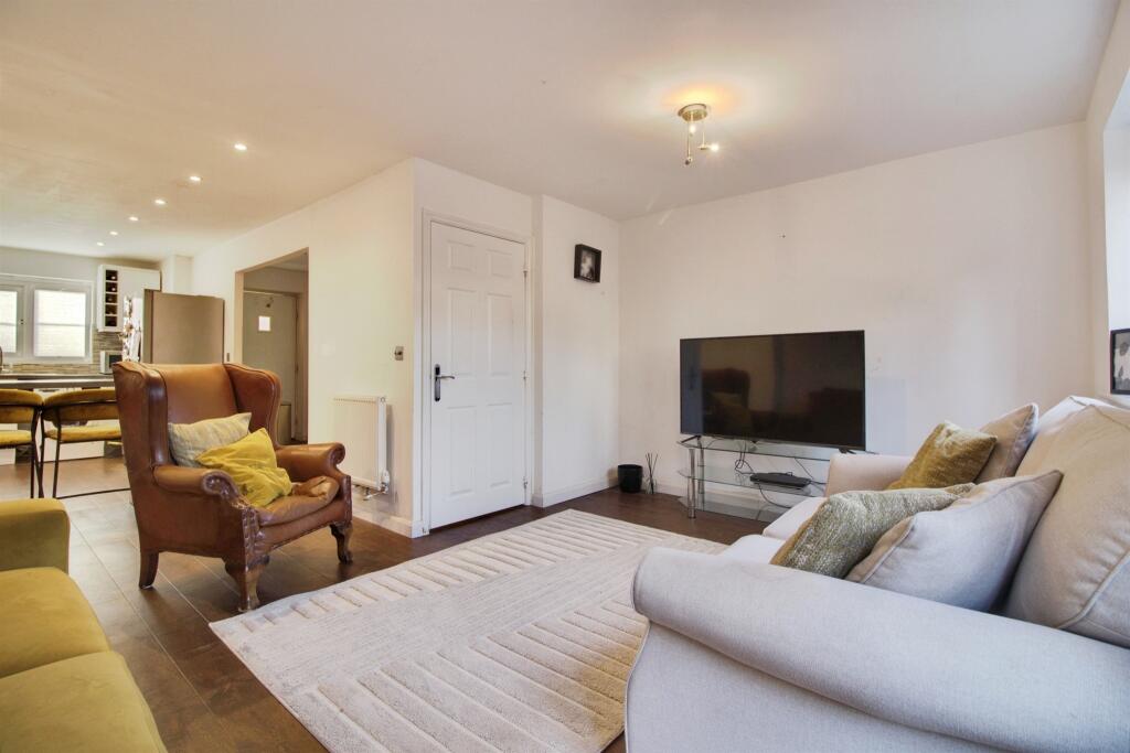 Additional image 19 of Eddington Crescent, WELWYN GARDEN CITY