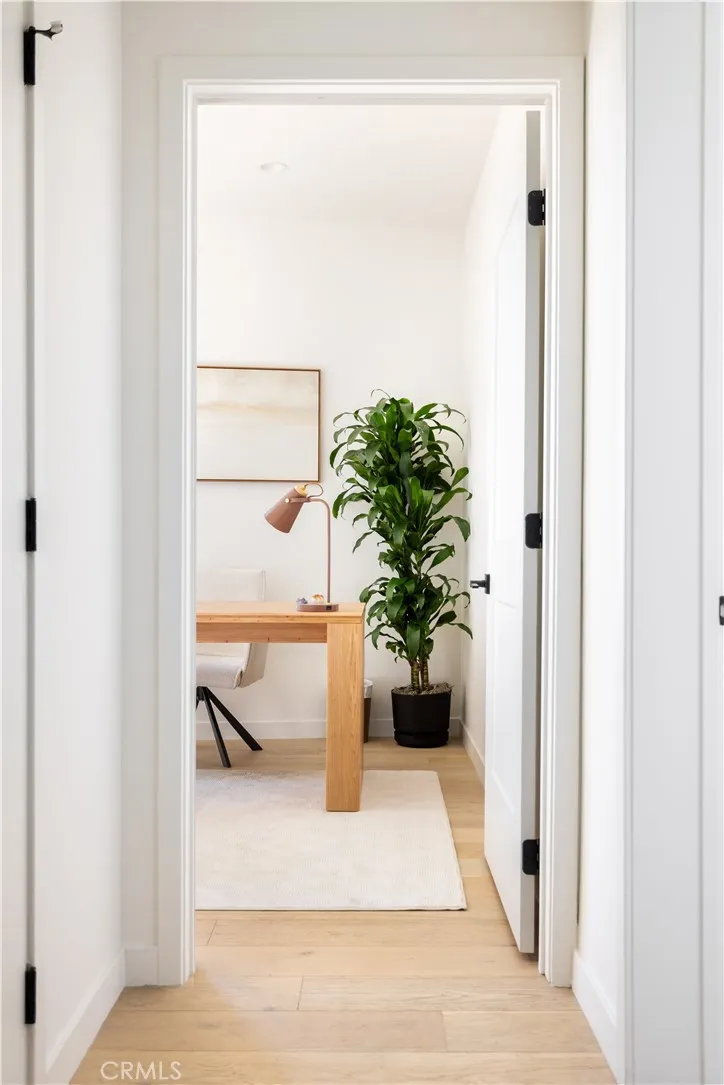 Additional image 58 of 1333 S Orange Grove Avenue Unit 205, Los Angeles, CA 90019