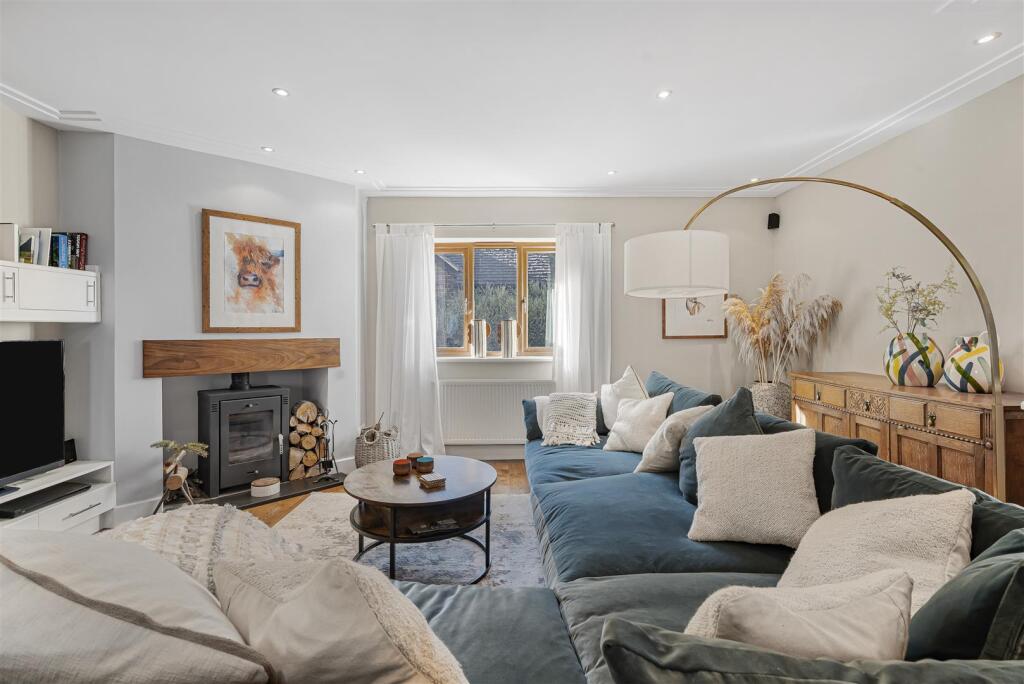 Additional image 5 of Codicote Road, Welwyn