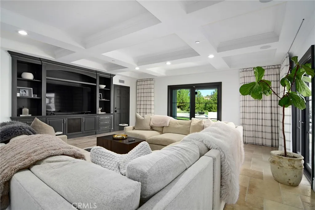 Additional image 14 of 4947 Summit View Dr, Westlake Village, CA 91362