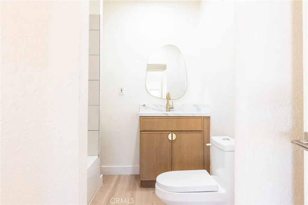 Additional image 80 of 2127 W 76th St, Los Angeles, CA 90047