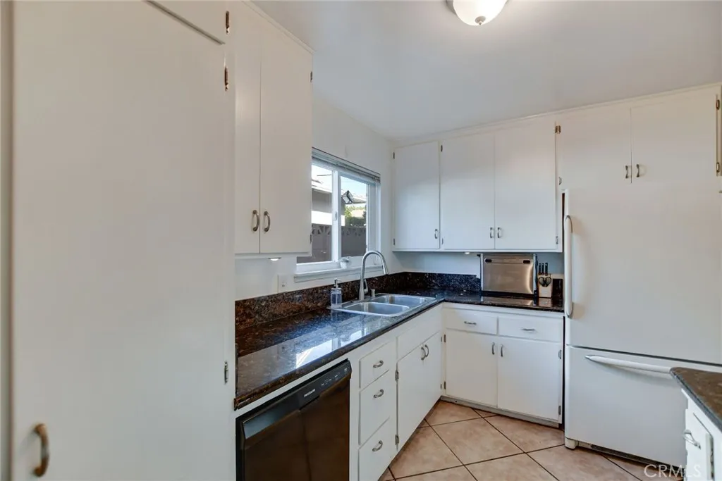 Additional image 85 of 2904 Sterling St, Pomona, CA 91767