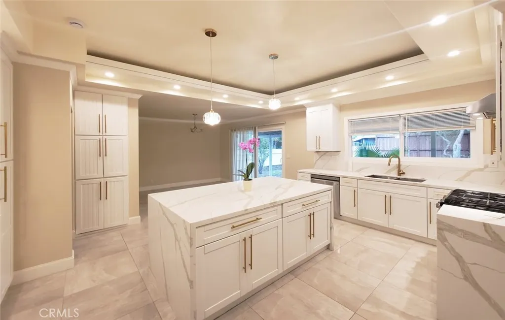 Additional image 57 of 22201 Schoolcraft, Canoga Park, CA 91303